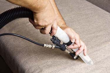 upholsterycleaning-1